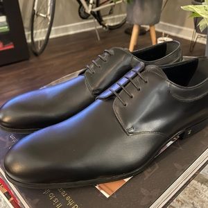 Louis Vuitton Men’s dress derby - cocktail, wedding, or professional